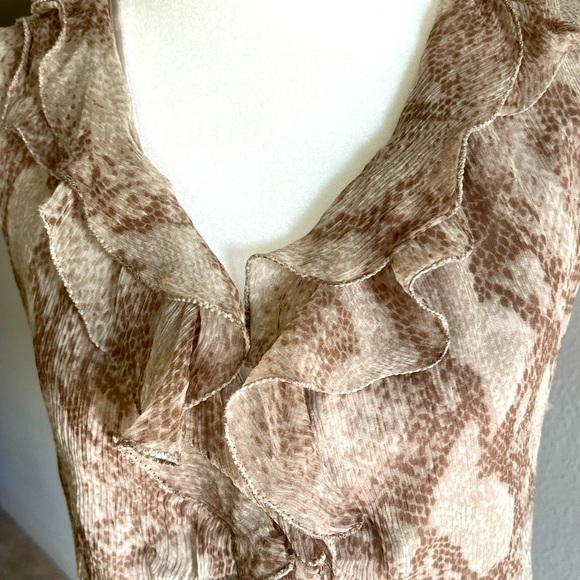 Antonio Melani Dressy Silk Ruffled front fully lined fitted side zipper top Sz M - Picture 3 of 11